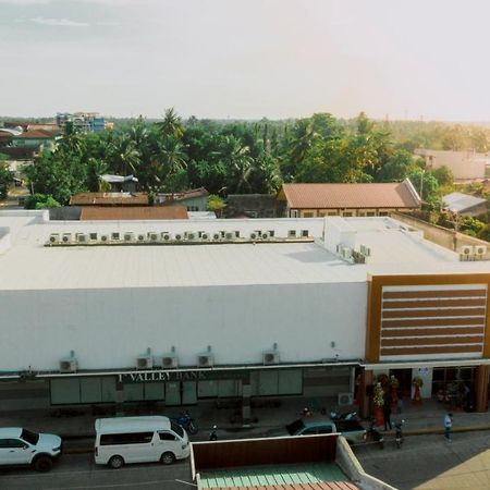 Kojo Hotel Tagum מראה חיצוני תמונה