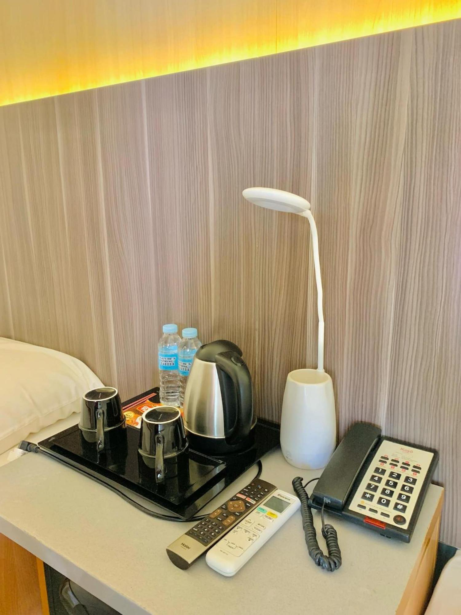 Kojo Hotel Tagum מראה חיצוני תמונה